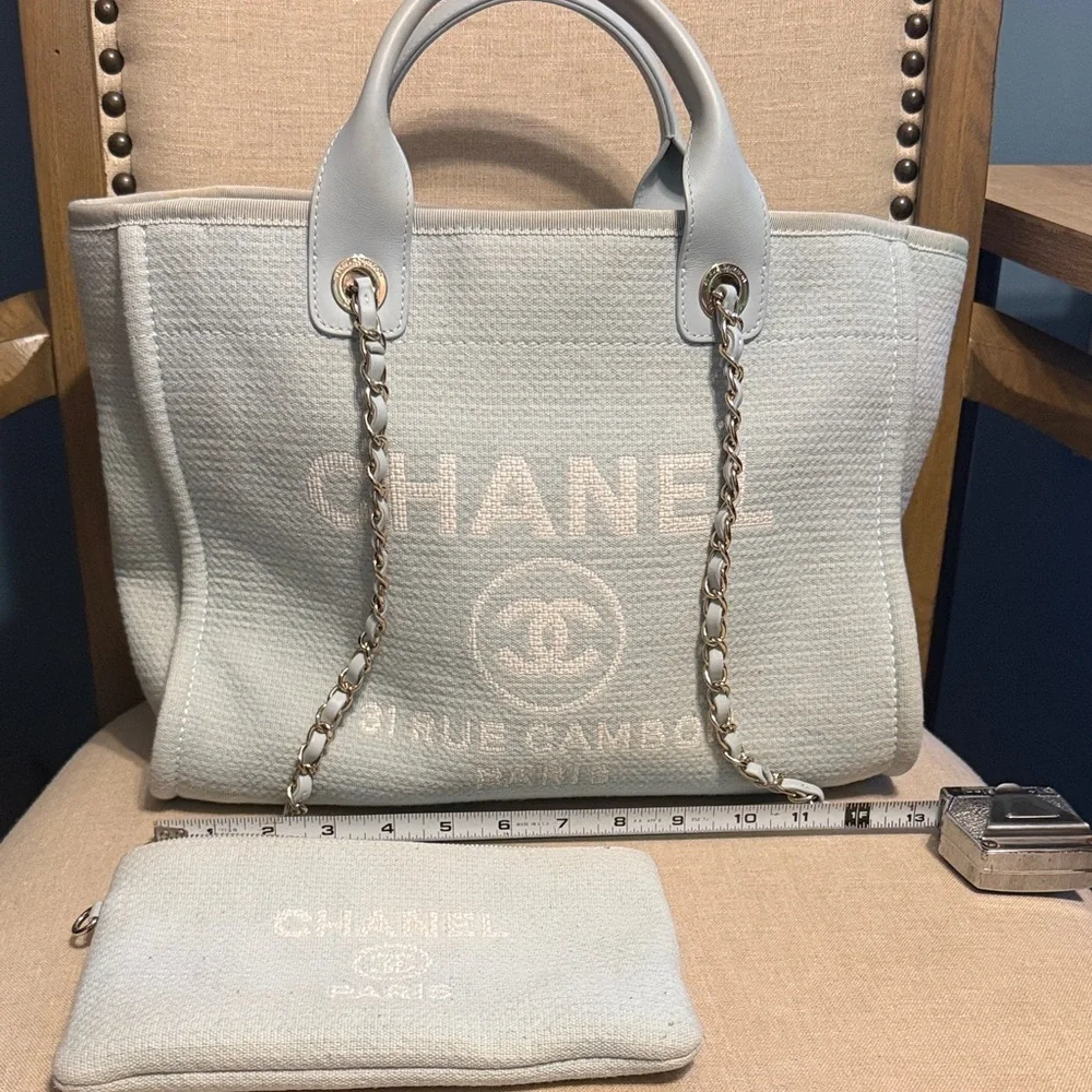 AUTHENTIC Chanel Small Deauville Shopping Tote in Blue Boucle w/ Gold Hardware - Picture 2 of 15